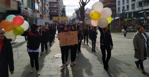 Zeynep Hatun Mesleki ve Teknik Anadolu Lisesi Öğrencilerinden Empati Yürüyüşü