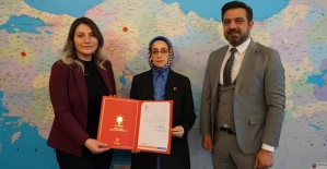 AK Parti Kadın Kolları Başkanlığına Av. Ayşe Ekinci Atandı