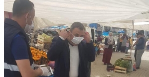 Veysel Karani Belde Belediyesi, Pazar Yerinde Maske Dağıttı