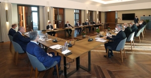 Cumhurbaşkanı Erdoğan, Bitlis'te Bölge Valileriyle Toplantı Yaptı