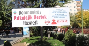 Siirt Belediyesi Vatandaşları Koronavirüse Karşı Levha ve Pankartlarla Uyardı