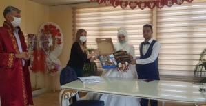 Siirt'te 2020 Yılında 950 Resmi Nikah Kıyıldı