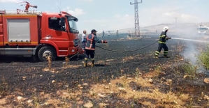 Tarlada Çıkan Yangın Ürünün Yanmasına Sebep Oldu