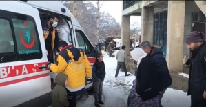 Siirt'te Ekipler Rahatsızlanan 2 Hasta İçin Seferber Oldu