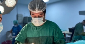 Dr. Ahmet Barışçıl, Çok Riskli Gebeliği Olan 29 Yaşındaki Hastanın 6. Sezaryen Ameliyatını Başarılı Bir Şekilde Gerçekleştirdi