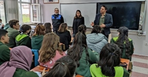 Selami Değer Anadolu Lisesi Öğrencilerine Polislik Mesleği Tanıtıldı