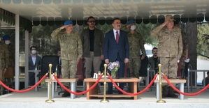 Vali Hacıbektaşoğlu, Askerlerın Yemin Törenine Katıldı