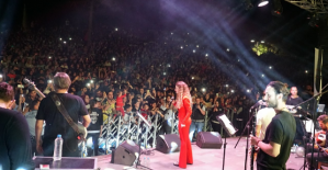 Irmak Arıcı Konserine Yoğun İlgi