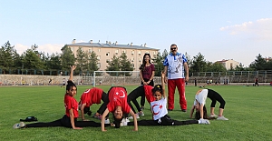 Siirt’te “’Bu Yaz Sen de Adını Spora Yaz’’ Spor Şöleni Yapıldı