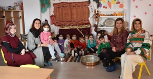 Vali Eşi Güney Hacıbektaşoğlu, Halk Eğitim Merkezi’nde Açılan Kursları Ziyaret Etti
