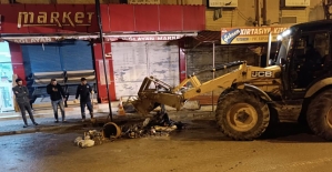 Siirt Belediyesi, Hatay'da Temizlik ve İlaçlama Çalışmalarına Destek Veriyor