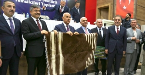 Tarım Bakanı Prof. Dr. Vahit Kirişci, Siirt Üniversitesini Övdü