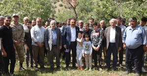 Vali Hacıbektaşoğlu, Akdoğmuş Köyü Şenliklerinde Vatandaşlarla Buluştu