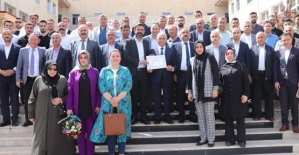 AK Parti Siirt Milletvekili Mervan...