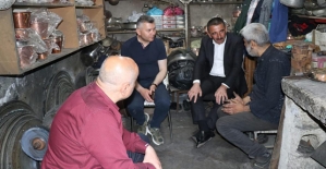 Vali Hacıbektaşoğlu, Esnaf ve Vatandaşları Ziyaret Ederek Taleplerini Dinledi