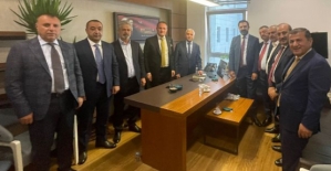AK Parti Heyetinden Mervan Gül'e Hayırlı Olsun Ziyareti