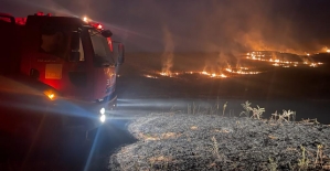Siirt’te 12 Saatte Söndürülebilen Anız Yangınında 500 Dönümlük Tarım Arazisi Zarar Gördü