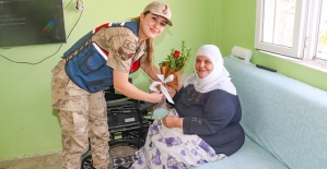Siirtte Jandarma Yaşlılar ve Çocukları...
