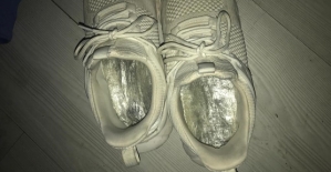 Siirt’te Ayakkabı Tabanına Gizlenmiş 440 Gram Toz Esrar Maddesi Ele Geçirildi