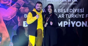 Zilan Kızmaz, Türkiye Boks Şampiyonasında Türkiye 3.cüsü Oldu