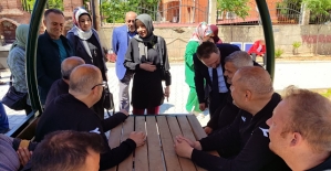 AK Parti Kadın Kolları Başkanı Mavi, Engellilerle Piknikte Buluştu