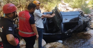 Siirt'te Şarampole Uçan Araç Sürücüsü Hayatını Kaybetti