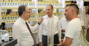 Vali Kızılkaya, Esnafı Ziyaret Etti