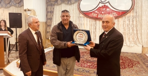 Siirt Üniversitesi Esnafını Dolandırıyor Başlıklı Haberiyle Turhan Koyuncu’ya Ödül