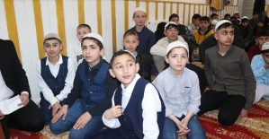 Deniz Feneri Derneği Siirt Şubesi Öğrencileri Giydirecek