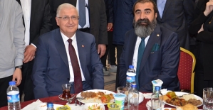 Milli Savunma Bakanı Güler, Şırnak ve Hakkari’deki Yerel Gazetelerin Sorunlarıyla İlgileneceğini Belirtti
