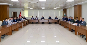 Siirt’te Belediye Hizmetleri Değerlendirildi: Vali Kızılkaya’dan Talimatlar