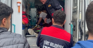 Siirtte Trafik Kazası: 2 Yaralı