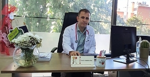 Dr. Abdülhakim Güneş: “Bebekler Anne Koynunda Değil, Beşikte Uyumalı”