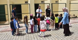 Miniklerden Anlamlı Ziyaret: Siirt'te Hayvan Sevgisi Aşılanıyor
