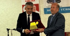 DİVASEN’e Anlamlı Ödül: “Yılın Sivil Toplum Kuruluşu” Ödülü Kamu-Der’den