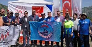 Siirtli Yamaç Paraşütü Sporcusu Şampiyon Oldu