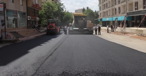 Siirt’te Asfalt Seferberliği: Yol Çalışmaları Aralıksız Sürüyor