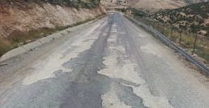 Eruh’ta Kalender Yolu Tepkisi: “Köy Yolu Tır Trafiğine Dayanamıyor”