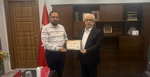 Diyanet’ten Gençlik Koordinatörüne Anlamlı Takdir