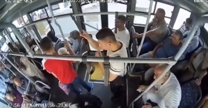 Siirt’te Belediye Şoföründen İnsanlık Dersi: Fenalaşan Yolcuyu Hastaneye Yetiştirdi