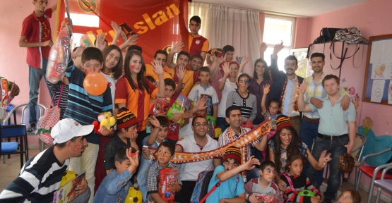 Ultraslan’dan Anlamlı Yardım